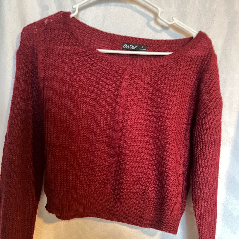 Long sleeve crop top